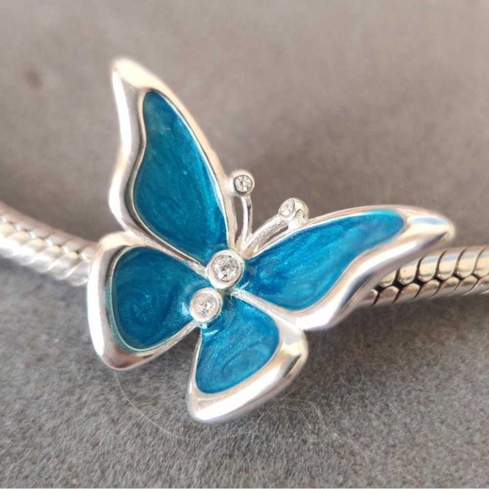 PANDORA Oversized Butterfly Charm